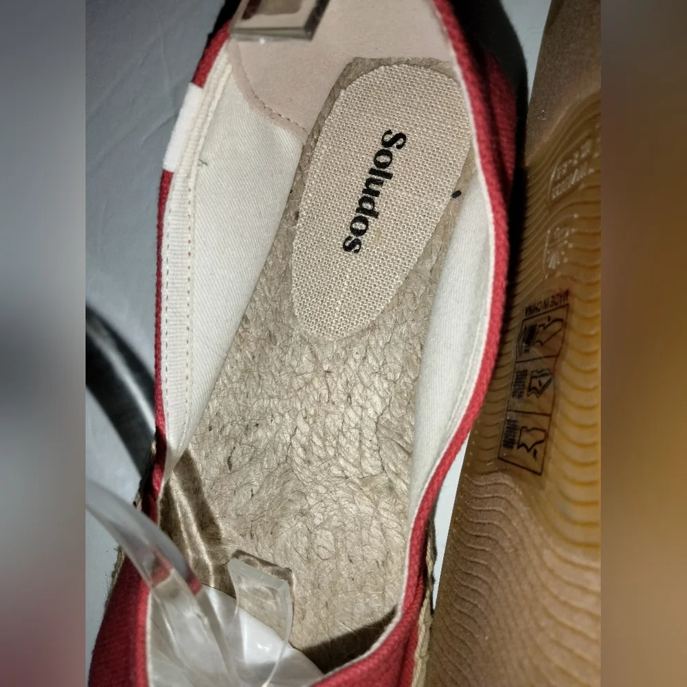 Soludos (Size 8-8.5) Red Canvas Slip-on The Original Dali Espadrilles (Like New)
